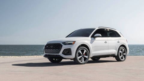 2025 Audi Q5 for sale at Diamante Leasing in Brooklyn NY