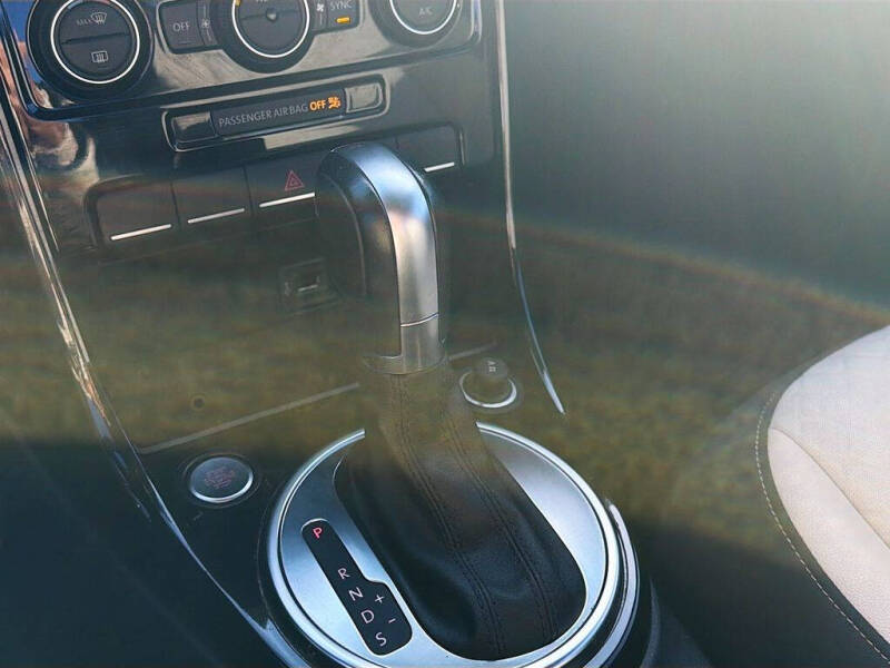 2019 Volkswagen Beetle 2.0T Final Edition SE