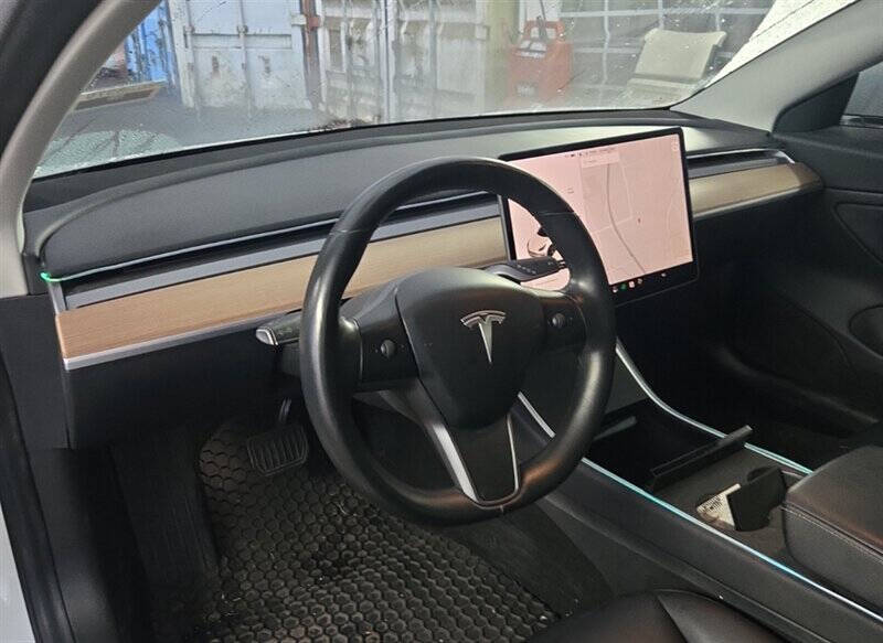2018 Tesla Model 3 Standard