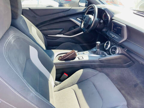 2020 Chevrolet Camaro LT