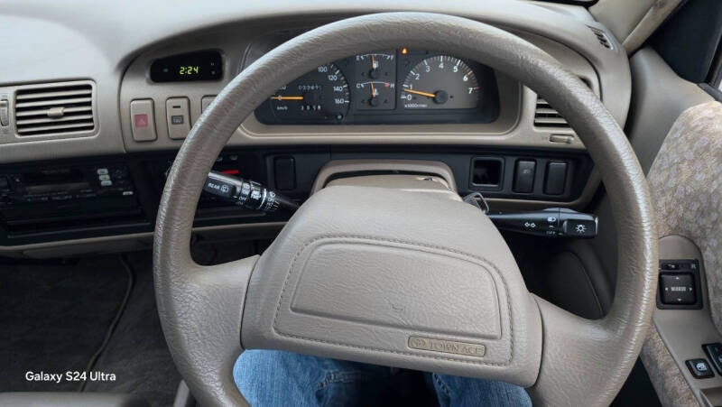 1988 Toyota Van