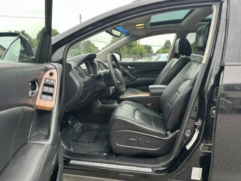 2011 Nissan Murano LE