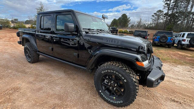 2026 Jeep Gladiator Willys
