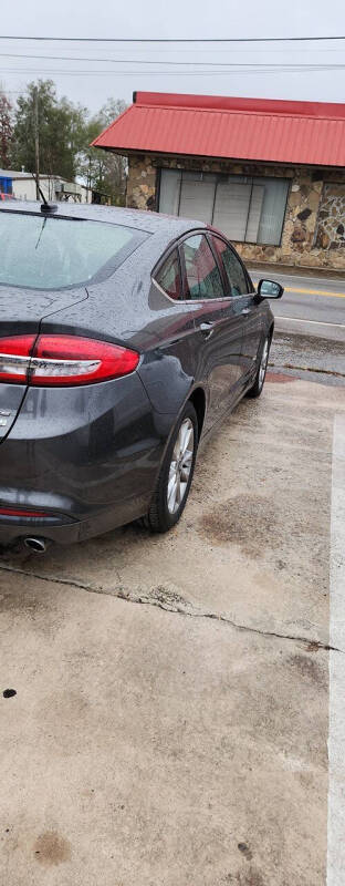 2017 Ford Fusion Hybrid SE