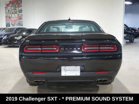2019 Dodge Challenger SXT