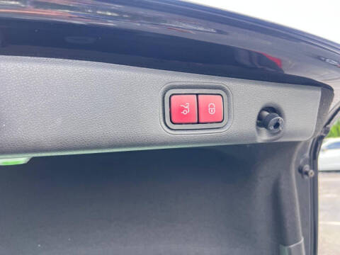 2018 Mercedes-Benz E-Class E 300 4MATIC