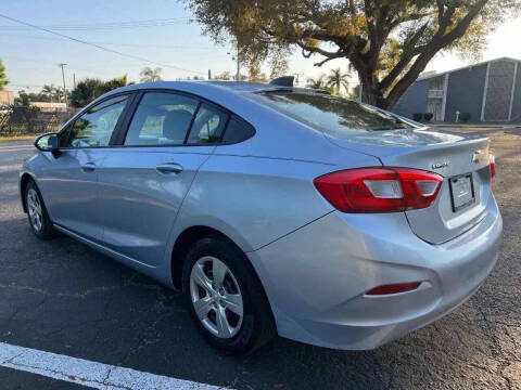 2017 Chevrolet Cruze LS Auto