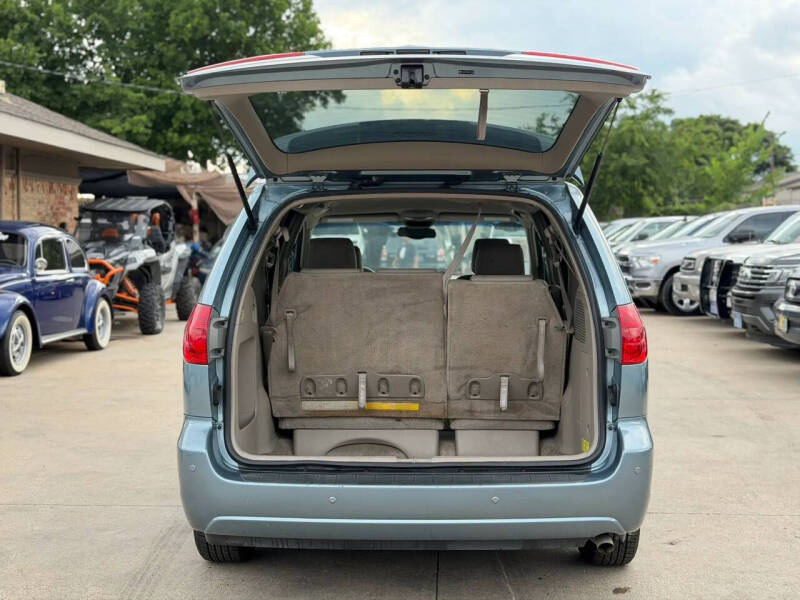 2006 Toyota Sienna