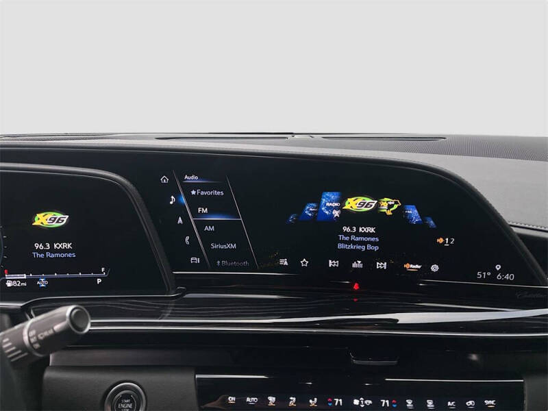 2021 Cadillac Escalade Sport