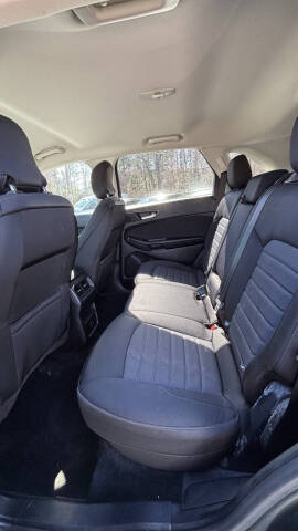 2015 Ford Edge SE