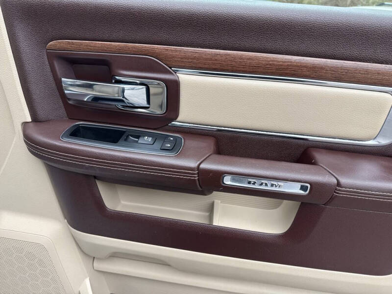 2013 RAM 1500 Laramie