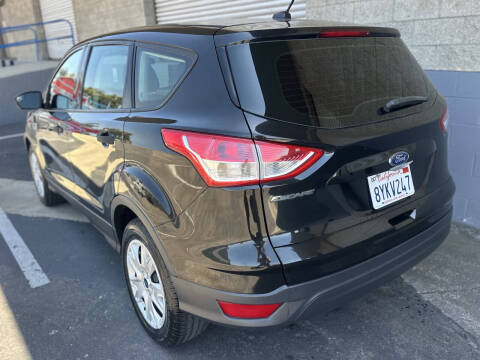 2015 Ford Escape S