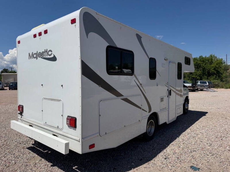 2015 Ford E-Series