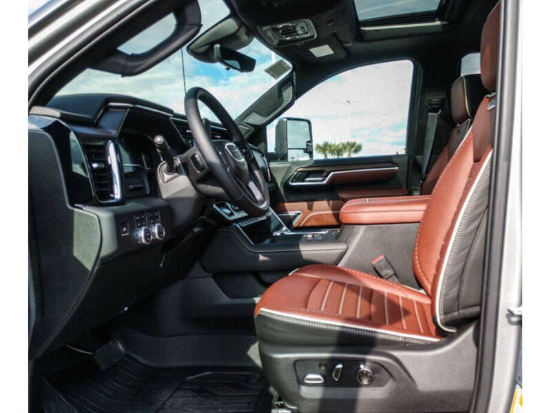 2025 GMC Sierra 2500HD