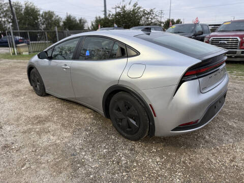 2024 Toyota Prius LE