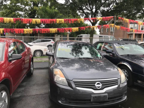 2007 Nissan Altima for sale at Chambers Auto Sales LLC in Trenton NJ