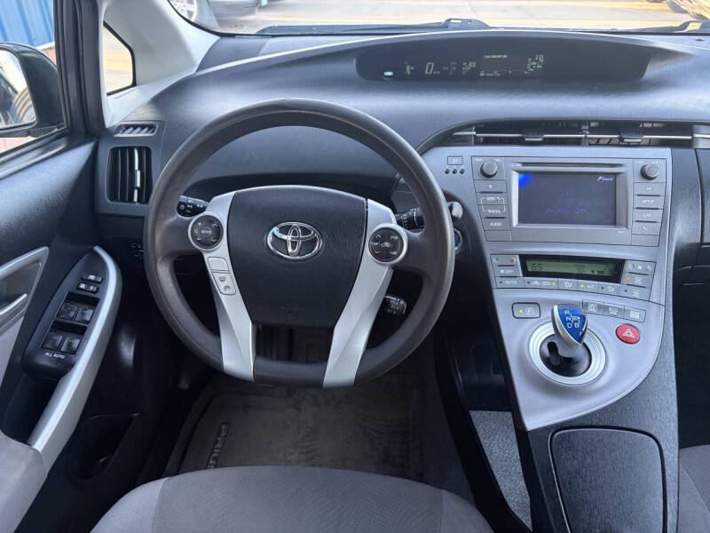 2014 Toyota Prius Two