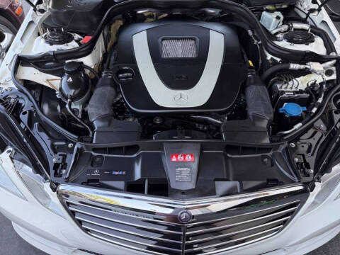 2010 Mercedes-Benz E-Class