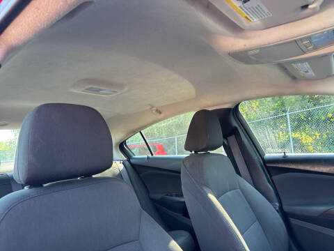 2017 Chevrolet Cruze LT Auto