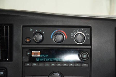 2025 Chevrolet Express 2500