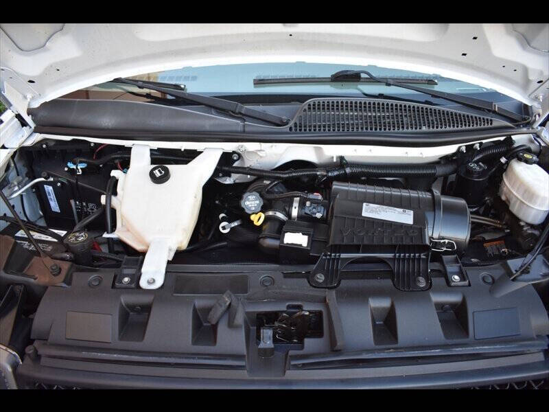 2020 Chevrolet Express 2500