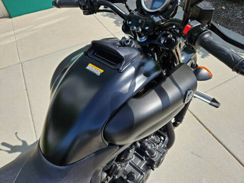 2019 Yamaha VMAX Matte Raven Black