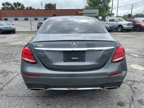 2018 Mercedes-Benz E-Class E 300
