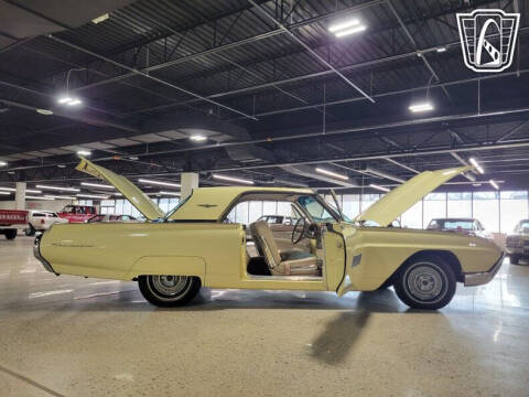 1963 Ford Thunderbird