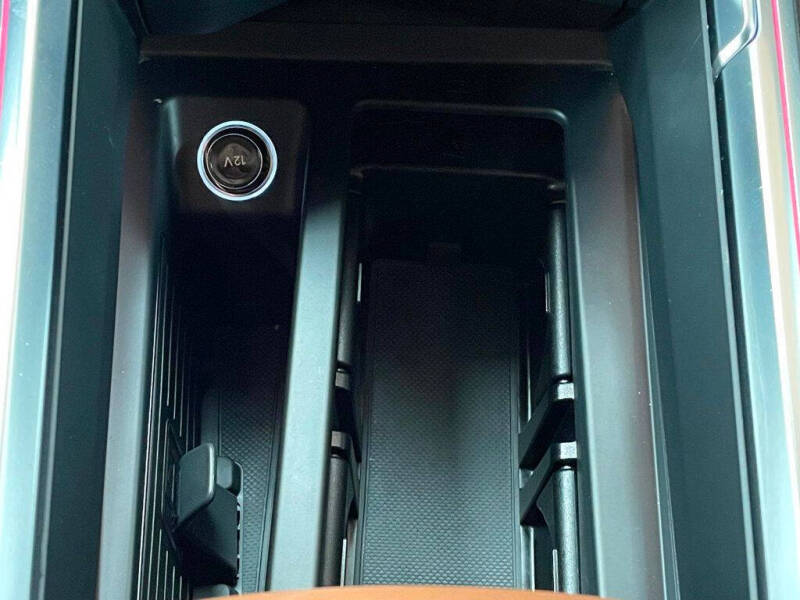 2019 Audi e-tron quattro Prestige