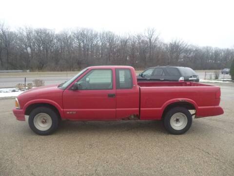 1995 Chevrolet S-10 for sale at NEW RIDE INC in Evanston IL