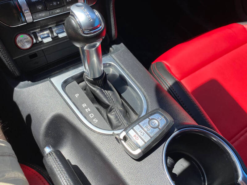 2022 Ford Mustang
