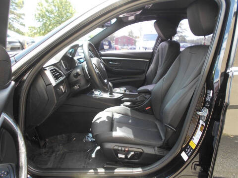 2018 BMW 3 Series 330i xDrive