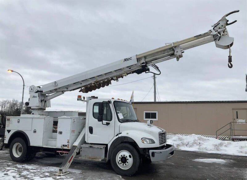 2015 Freightliner M2 106