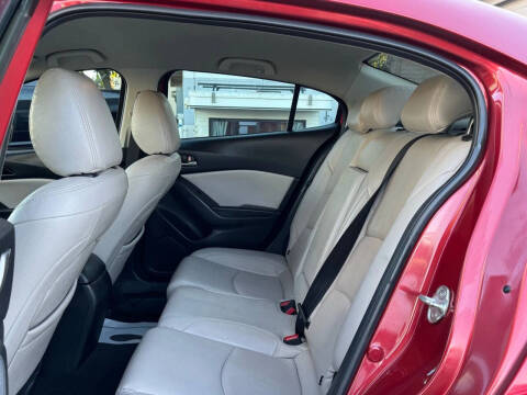 2015 Mazda MAZDA3 i Touring