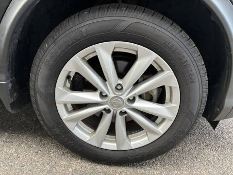 2017 Nissan Rogue Sport SV