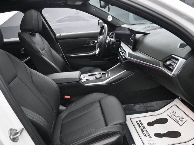 2024 BMW 3 Series 330i xDrive