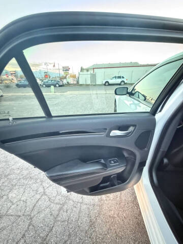 2017 Chrysler 300 S Alloy Edition