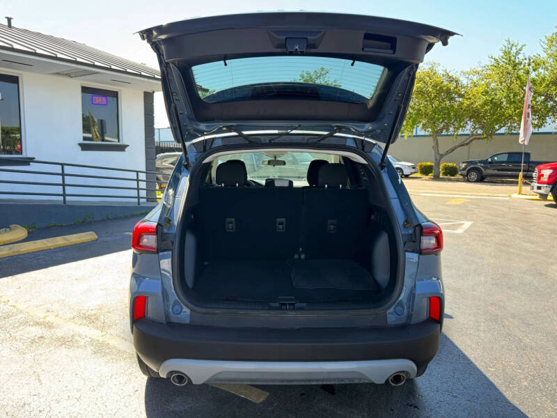 2025 Ford Escape Active