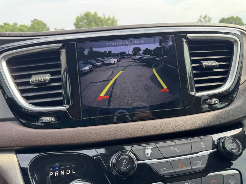 2018 Chrysler Pacifica Touring L Plus