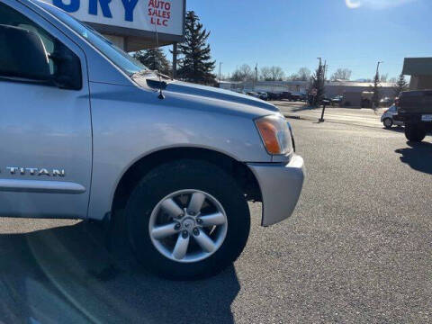 2015 Nissan Titan
