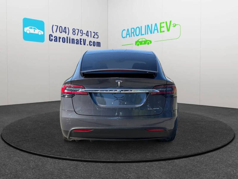 2019 Tesla Model X Standard Range