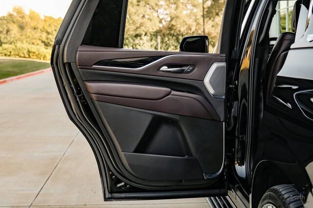 2023 Cadillac Escalade-V