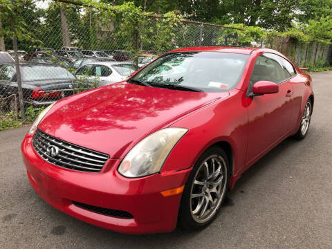 2005 Infiniti G35 for sale at MAGIC AUTO SALES in Little Ferry NJ