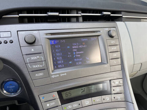 2012 Toyota Prius Three