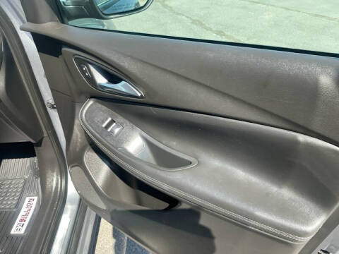 2020 Buick Encore GX Select