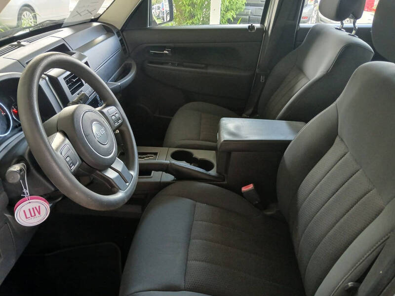 2012 Jeep Liberty Sport