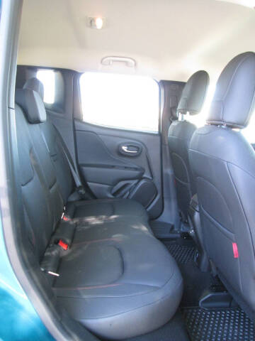 2022 Jeep Renegade Trailhawk