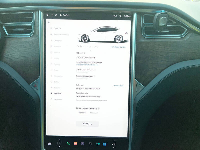 2017 Tesla Model S 75