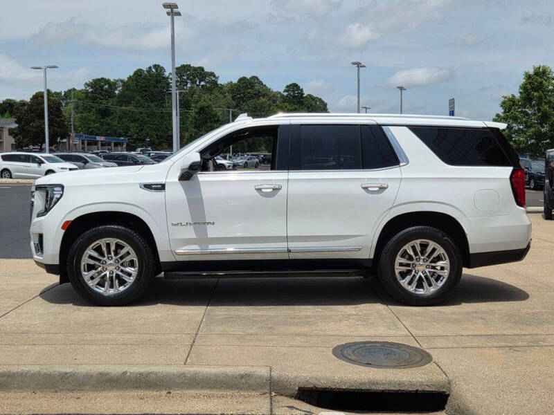 2022 GMC Yukon SLT