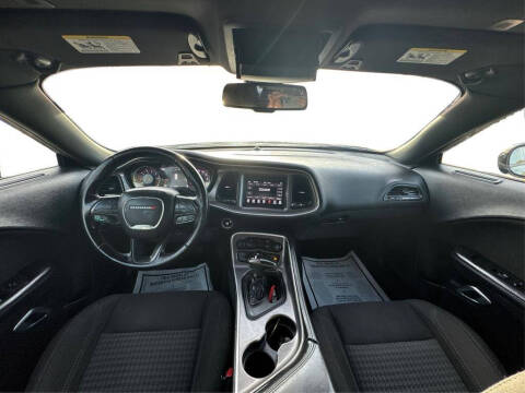 2020 Dodge Challenger SXT